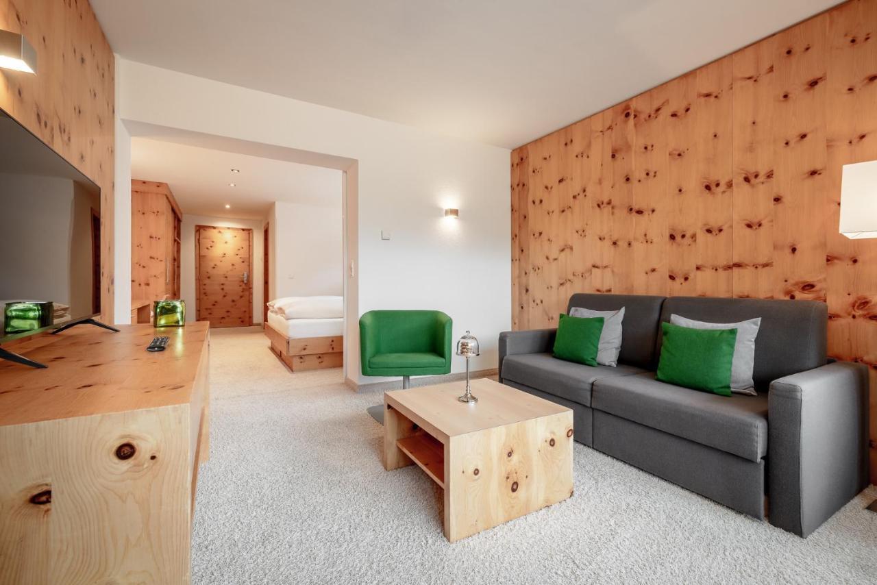 Alpen-Comfort-Hotel Central Nauders Exteriör bild